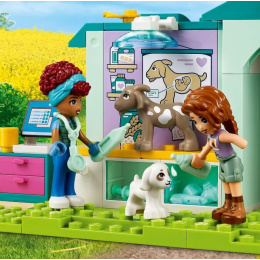 LEGO Friends Farm Animal Vet Clinic  (42632)